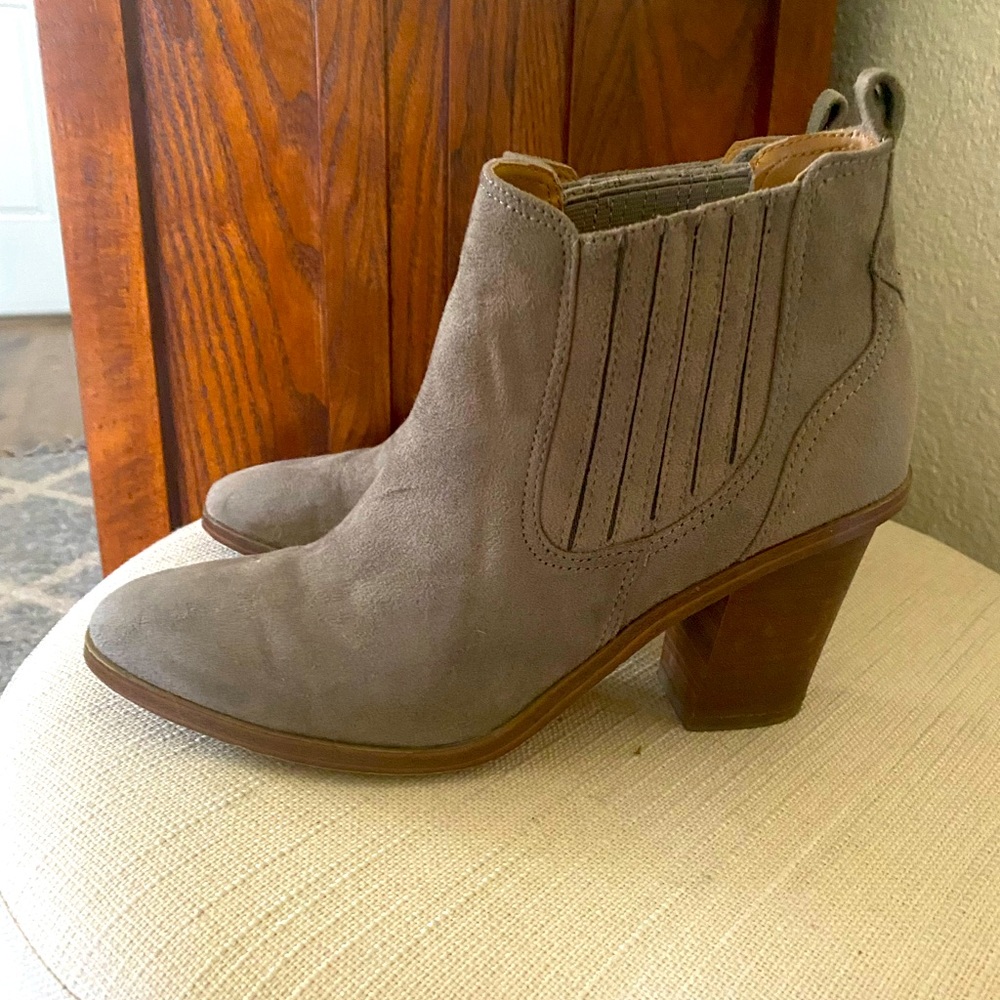 Nine West Grey ‘Suede’ Ankle Boots